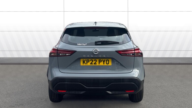 Nissan Qashqai 1.3 DiG-T MH Acenta Premium 5dr Petrol Hatchback